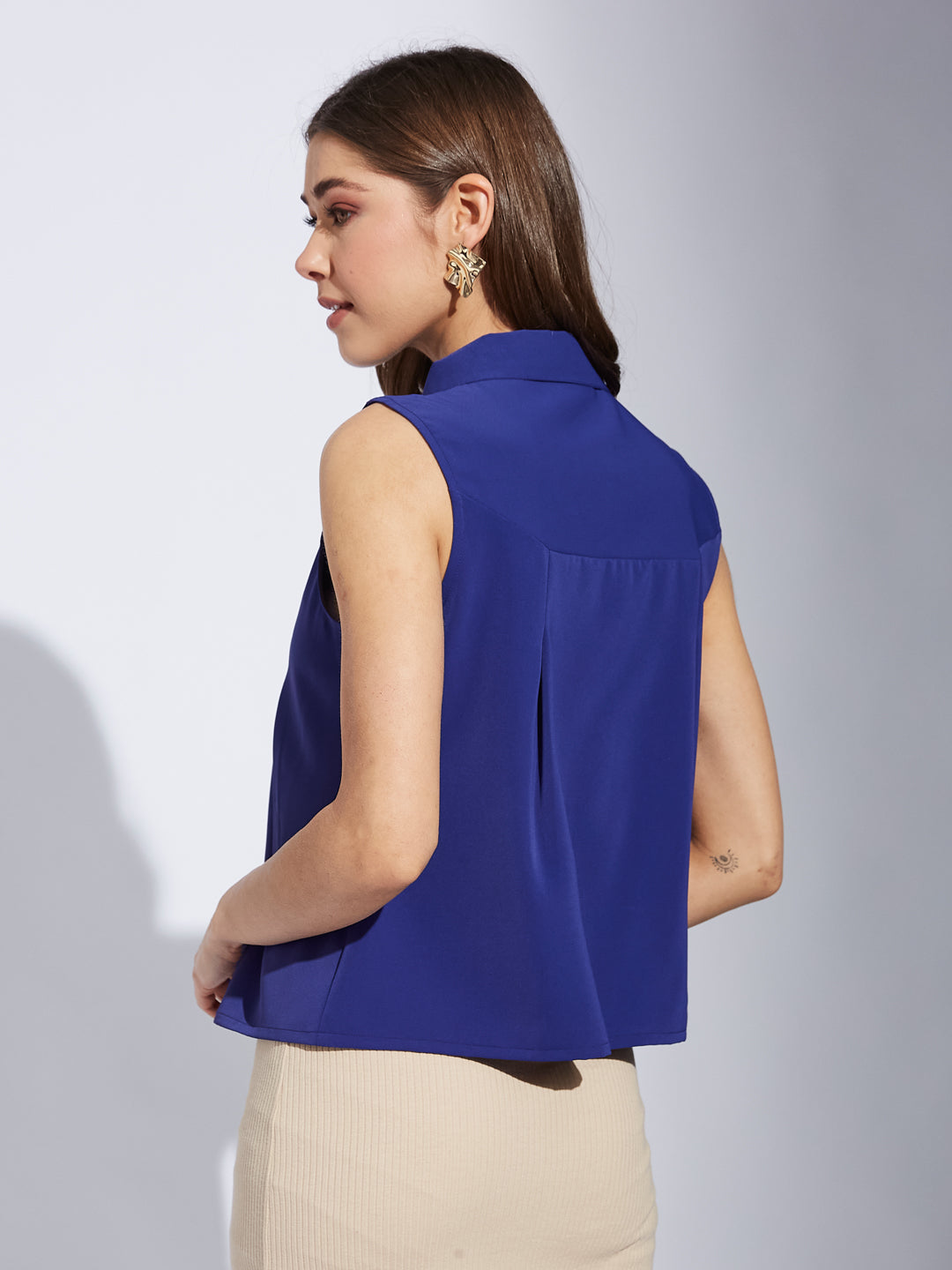 Latin Quarter Women Blue Collar Neck Sleeveless Solid Shirt Blouse