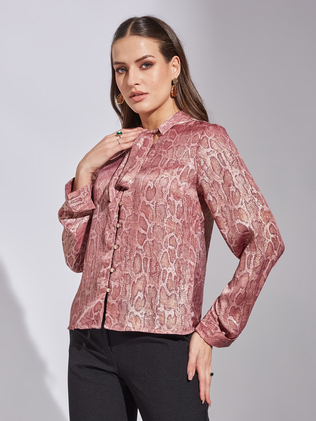 Latin Quarters Women Pink Collar Neck Full Sleeve Printed Top