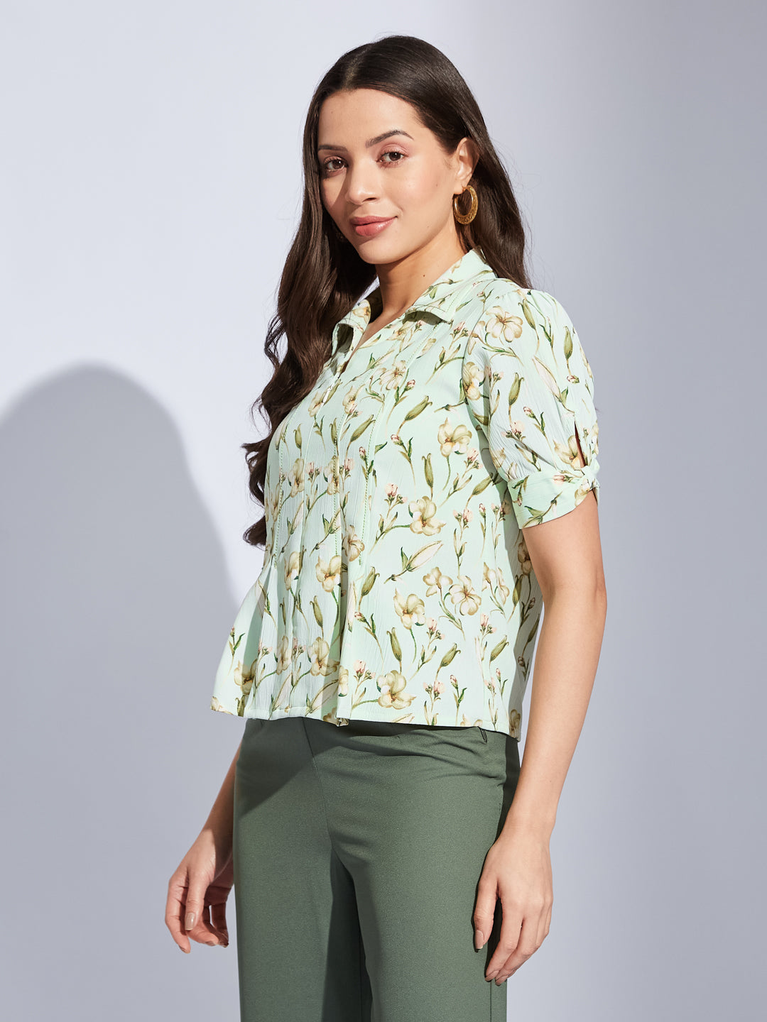 Latin Quarters Women Green Printed Collared Half Sleeves Casual Crop Top