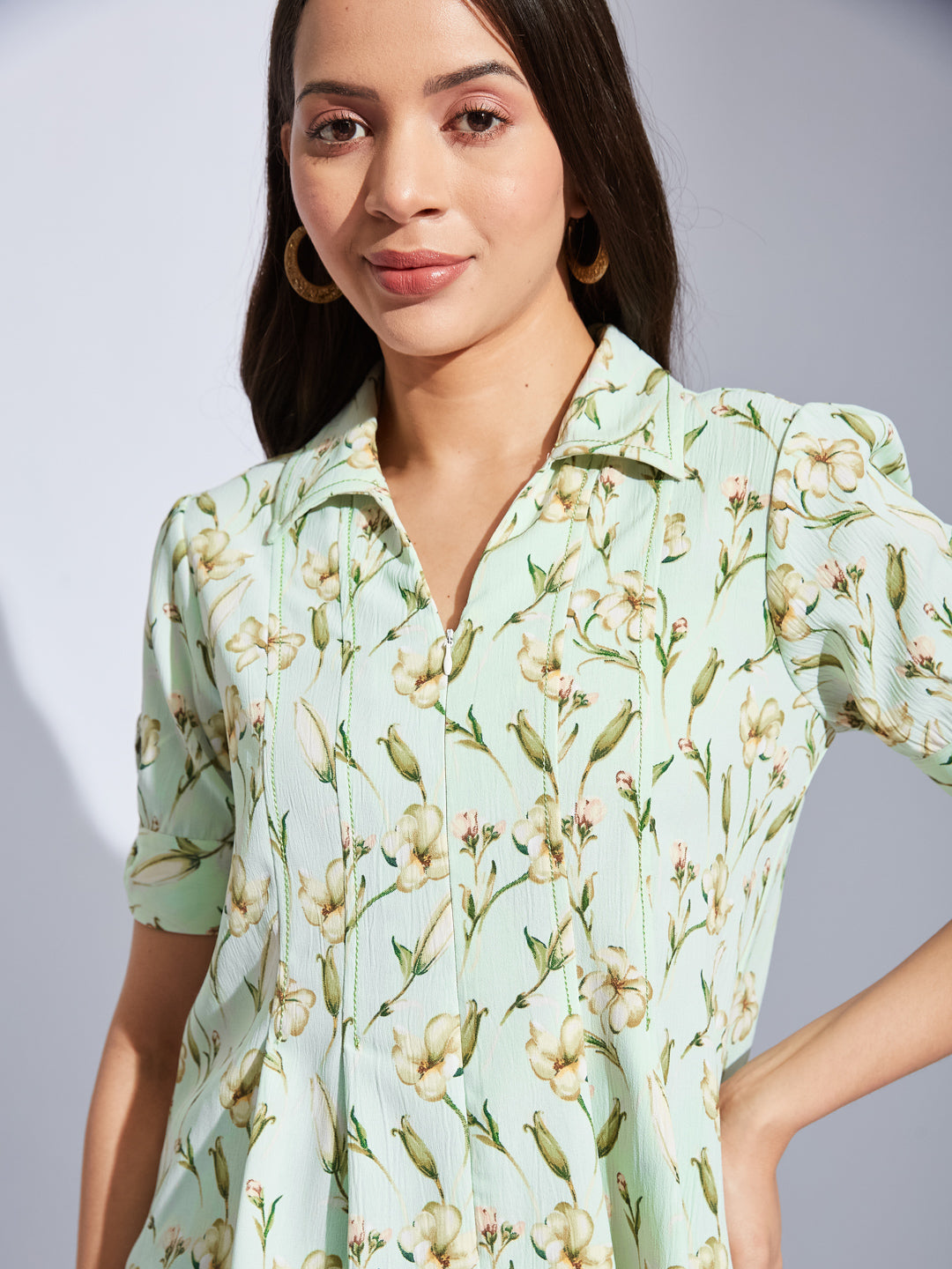 Latin Quarters Women Green Printed Collared Half Sleeves Casual Crop Top