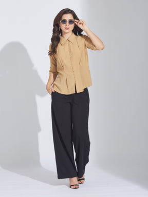Latin Quarters Women's Beige Collared Shirt