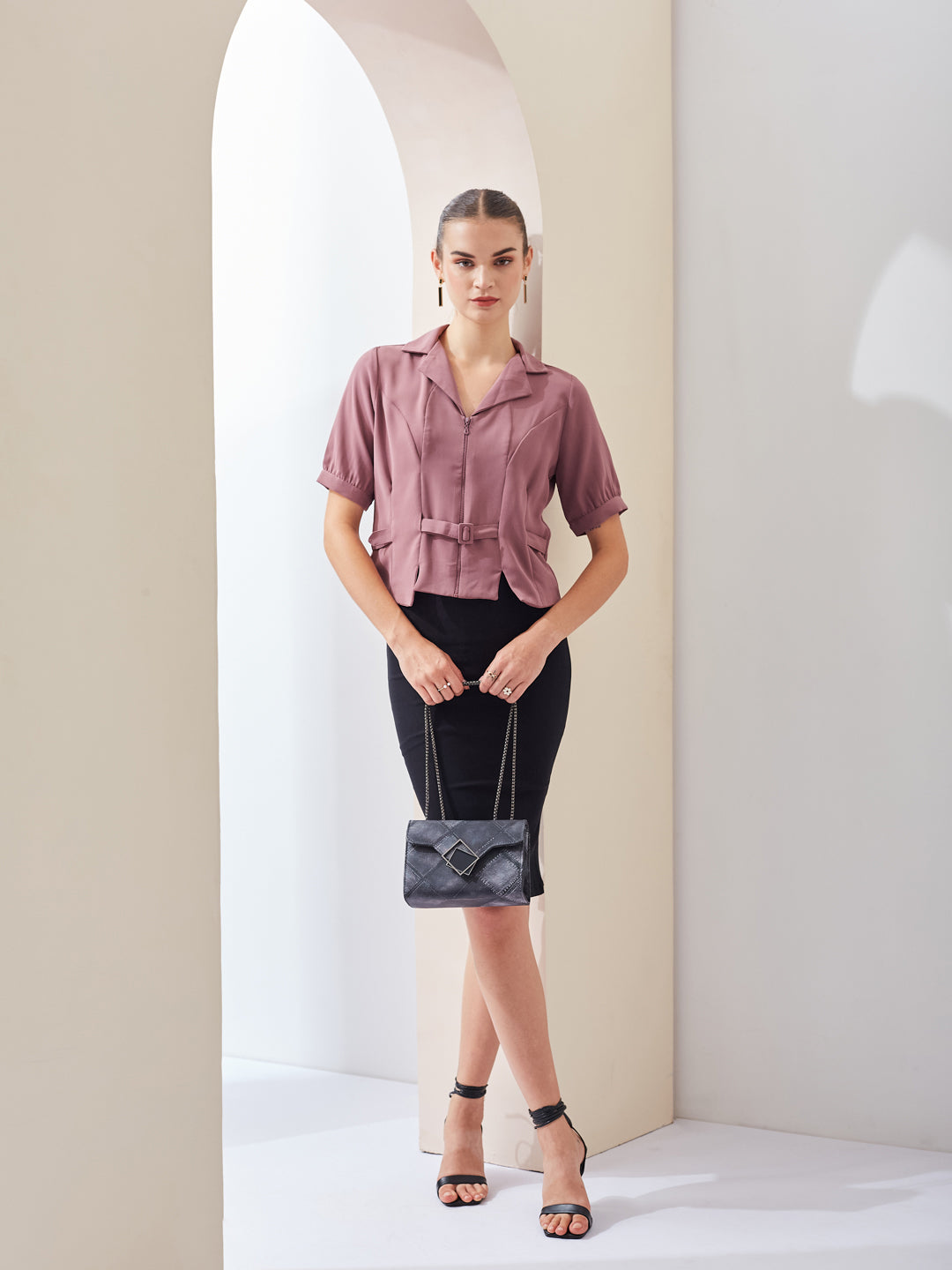 Latin Quarters Women Pink Solid Collared Short Sleeve Casual Regular Top