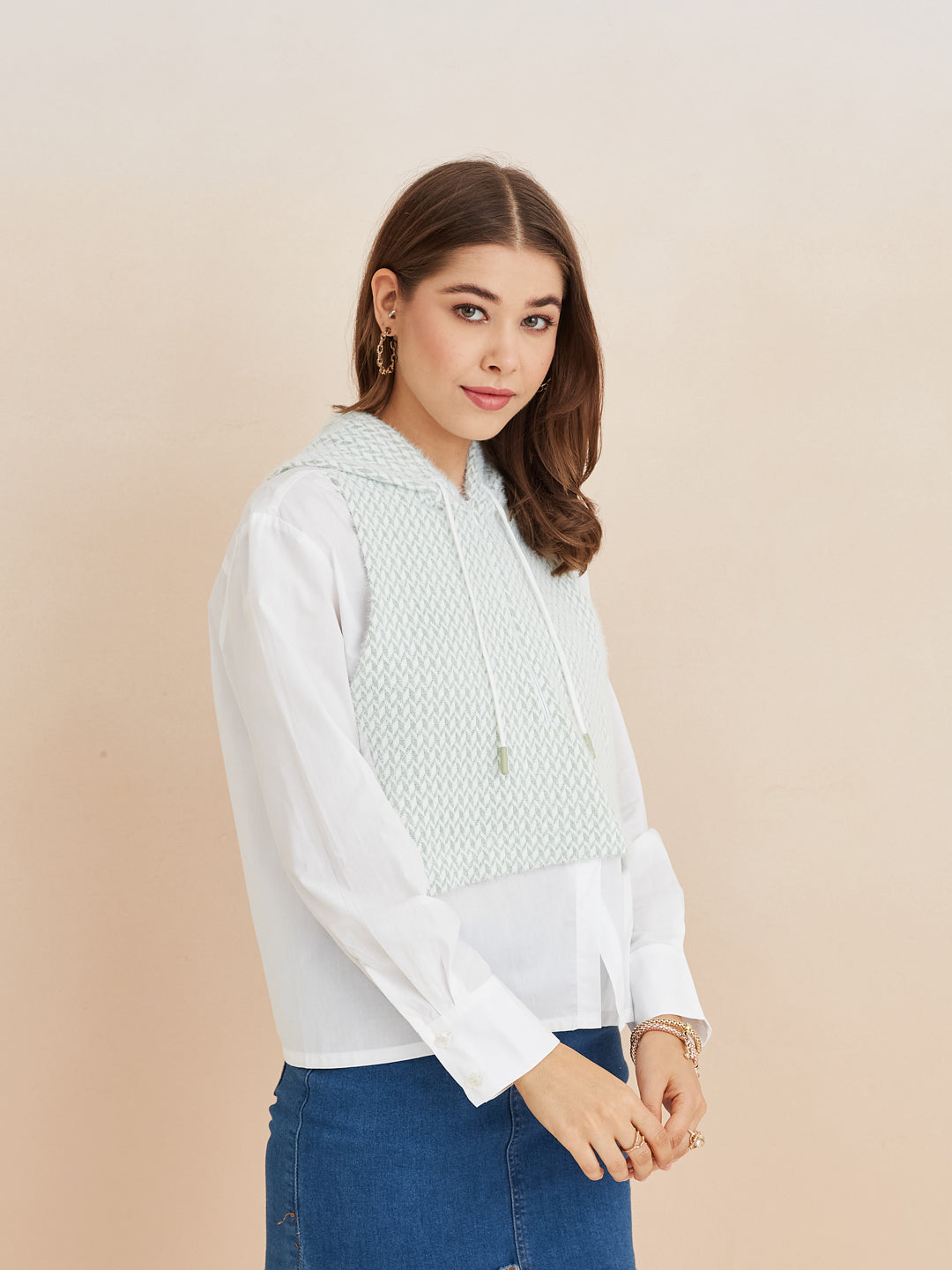 Latin Quarters Women'S White Hooded Full Sleeves Self Design Casual Shirt