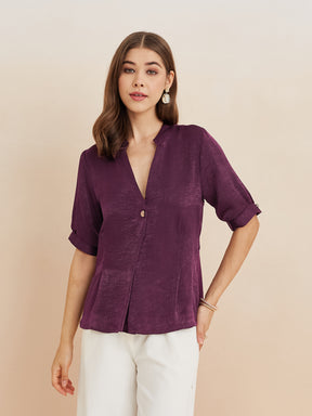 Latin Quarters Women'S Wine V-Neck Half Sleeves Solid Casual Top