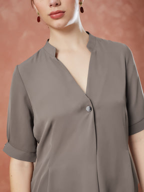 Latin Quarters Women's Brown Half Sleeves Solid V-Neck Formal Top