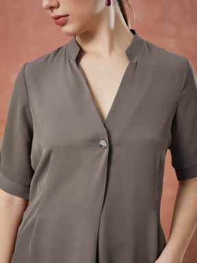 Latin Quarters Women's Brown Half Sleeves Solid V-Neck Formal Top