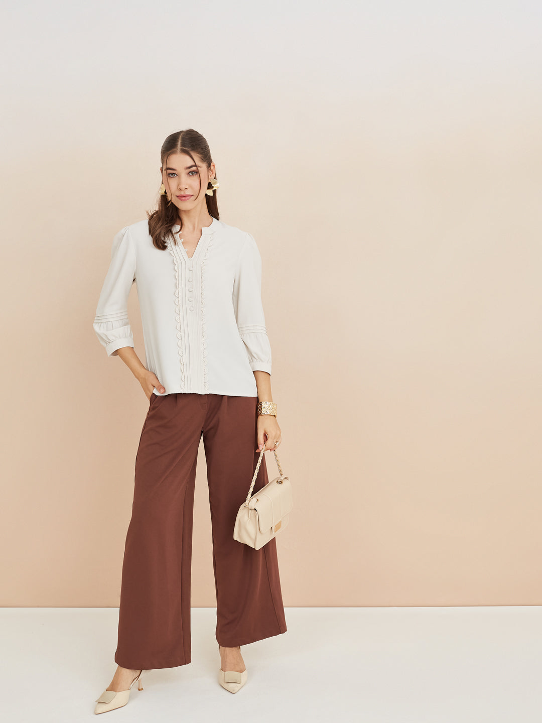 Latin Quarters Women'S Off White Mandarin Neck 3/4Th Sleeves Solid Casual Top