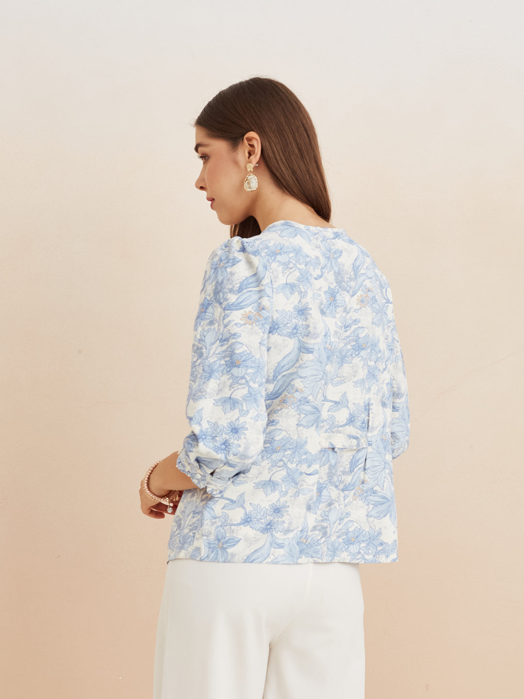 Latin Quarters Women'S Blue Round Neck 3/4Th Sleeves Printed Casual Top