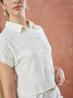 Latin Quarters Women's White Short Sleeves Embroidery Collar Neck Casual Shirt