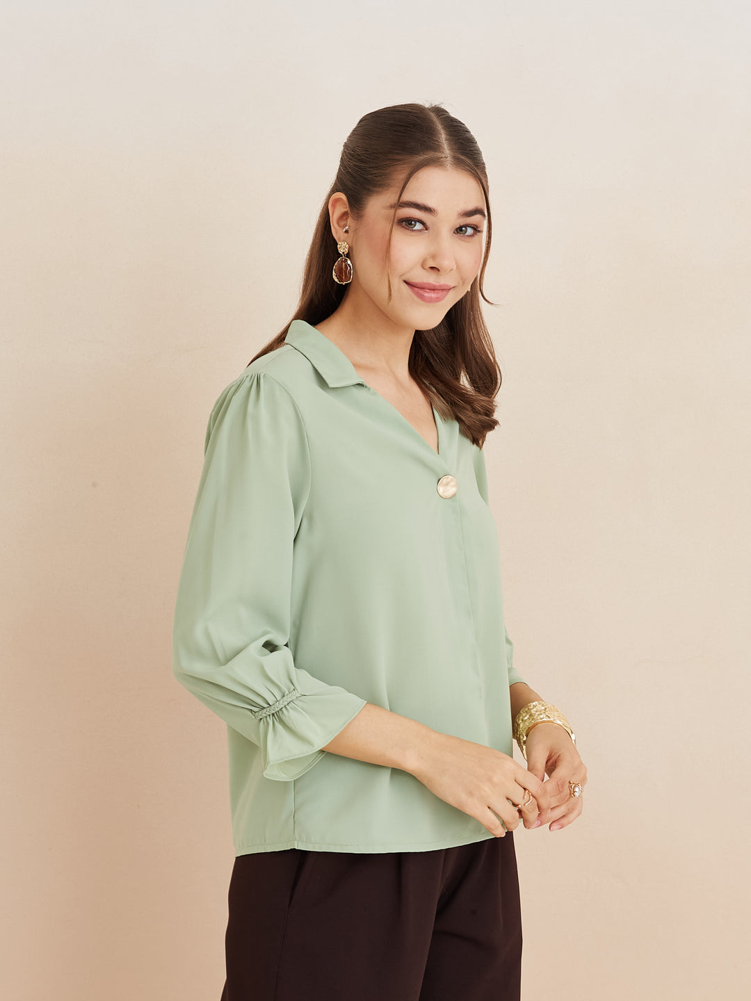 Latin Quarters Women'S Green Collar Neck 3/4Th Sleeves Solid Casual Top