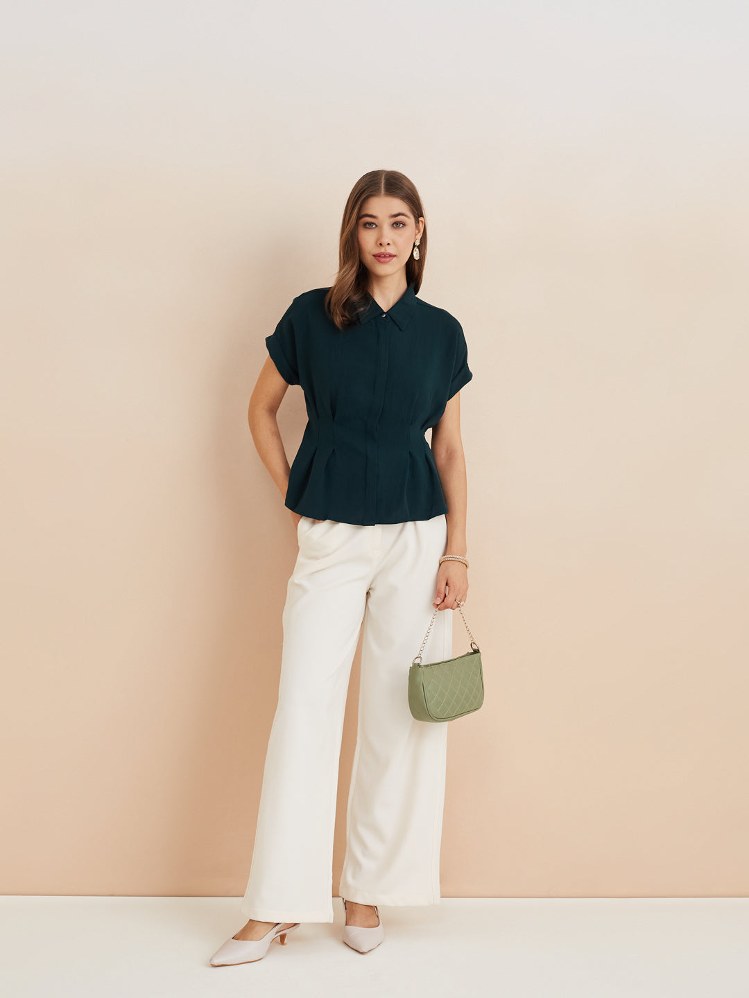 Latin Quarters Women'S Green Collar Neck Short Sleeves Solid Casual Top