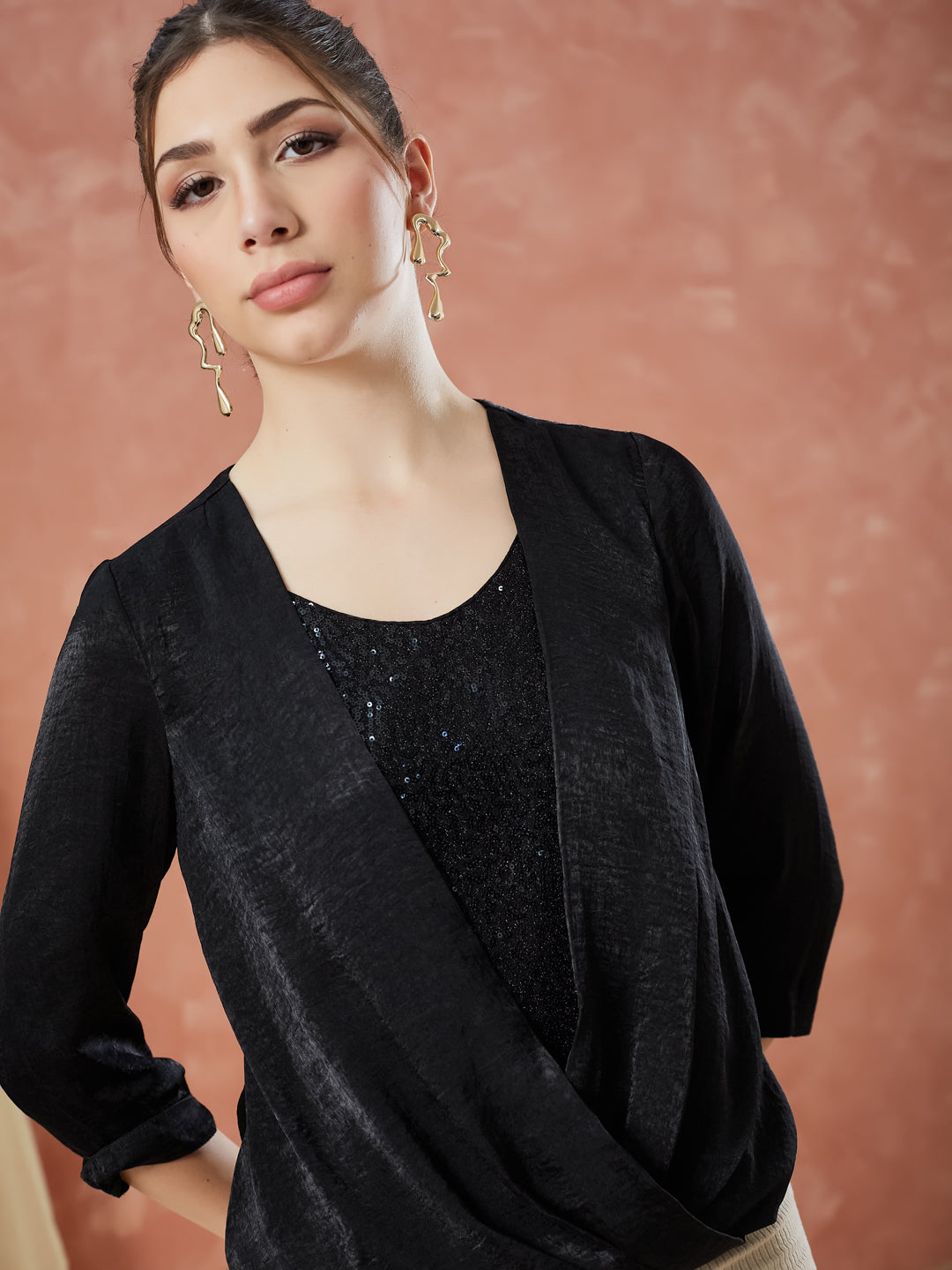 Latin Quarters Women's Black 3/4Th Sleeves Sequin Round Neck Evening Top