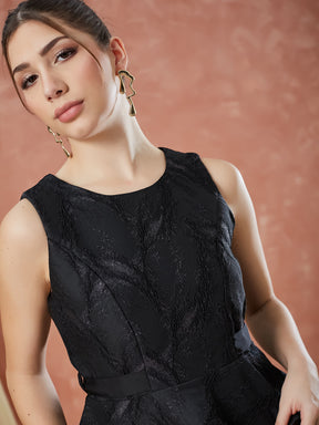 Latin Quarters Women's Black Sleeveless Round Neck Casual Top