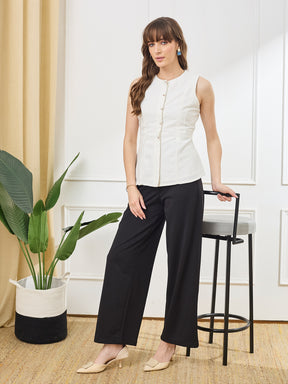 Latin Quarters Women's White Sleeveless Round Neck Casual Solid Top