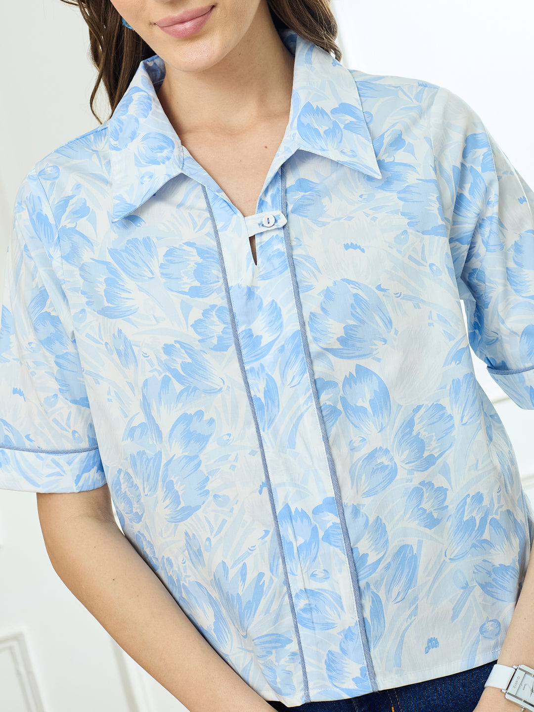 Latin Quarters Women's Blue Half Sleeves Collar Neck Casual Printed Top