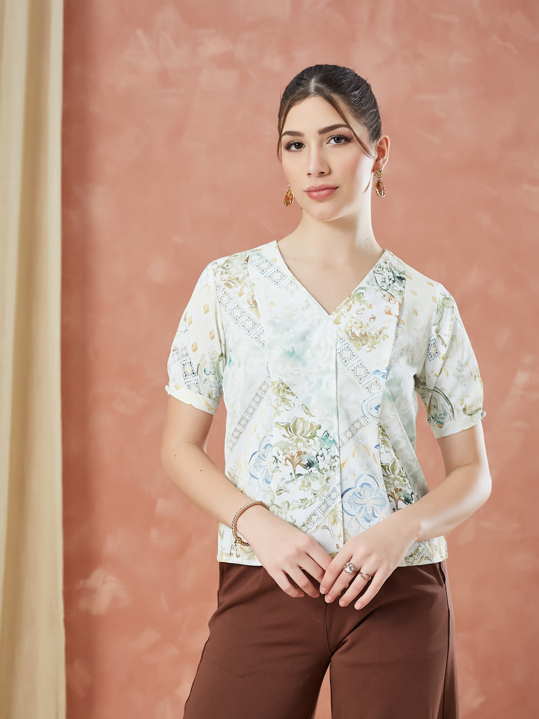 Latin Quarters Women's Ivory Half Sleeves Printed V-Neck Casual Top