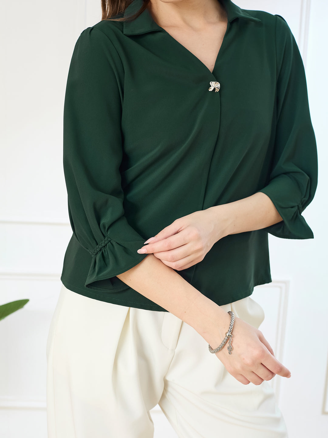 Latin Quarters Women's Green 3/4th Sleeves Collar Neck Casual Solid Top