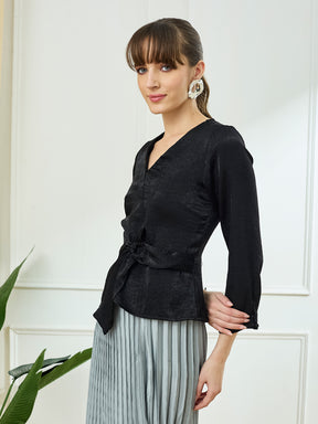 Latin Quarters Women's Black 3/4th Sleeves V-Neck Casual Solid Top