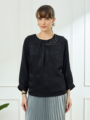 Latin Quarters Women's Black 3/4th Sleeves Round Neck Casual Solid Top