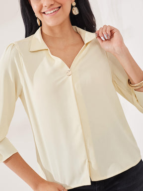 Latin Quarters Women's Yellow Solid 3/4th Sleeve Collar Neck Casual Top