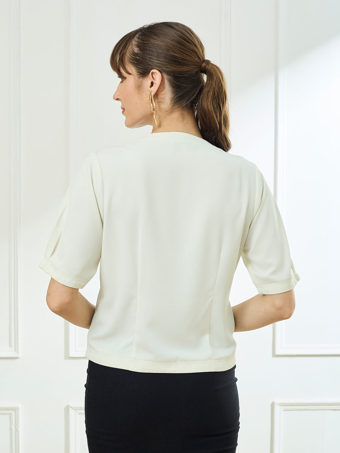 Latin Quarters Women's White Half Sleeves Round Neck Casual Solid Top