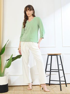 Latin Quarters Women's Green 3/4th Sleeves V-Neck Casual Solid Top