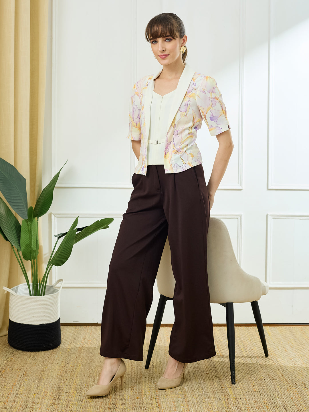 Latin Quarters Women's White Half Sleeves V-Neck Casual Printed Top