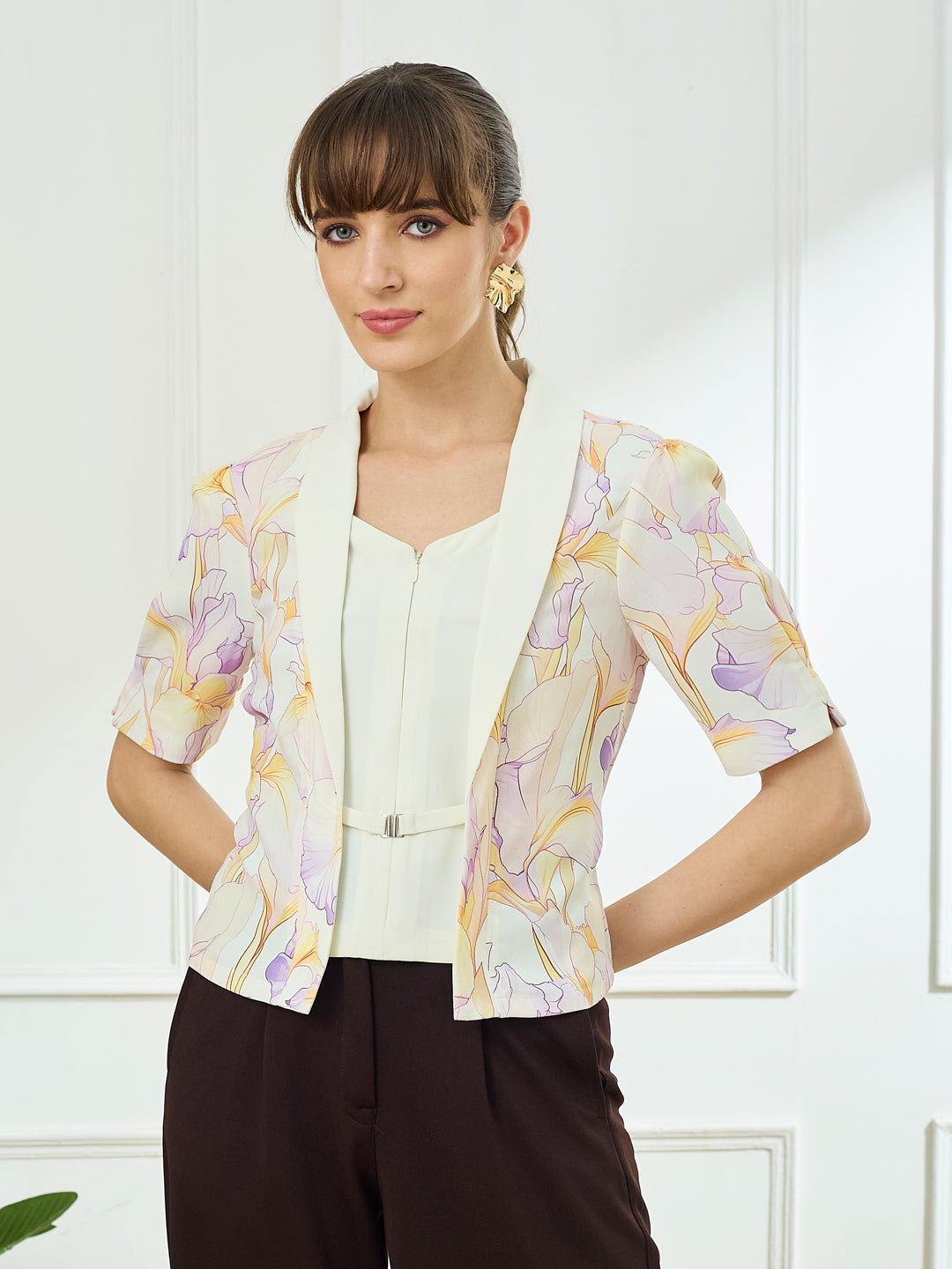 Latin Quarters Women's White Half Sleeves V-Neck Casual Printed Top