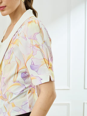 Latin Quarters Women's White Half Sleeves V-Neck Casual Printed Top