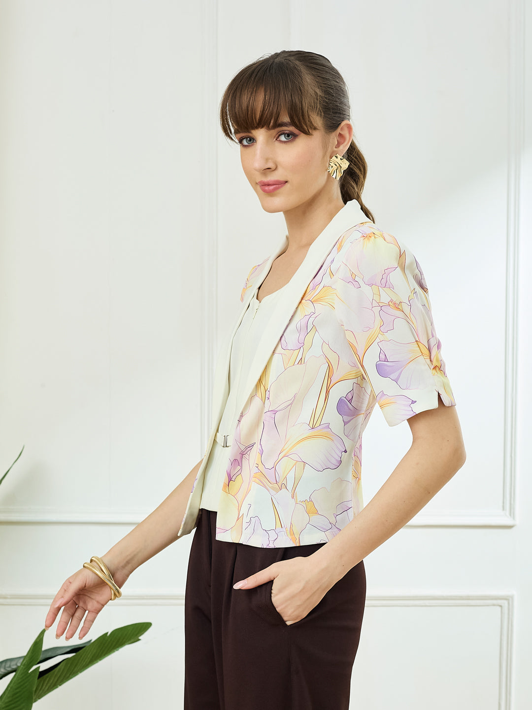 Latin Quarters Women's White Half Sleeves V-Neck Casual Printed Top