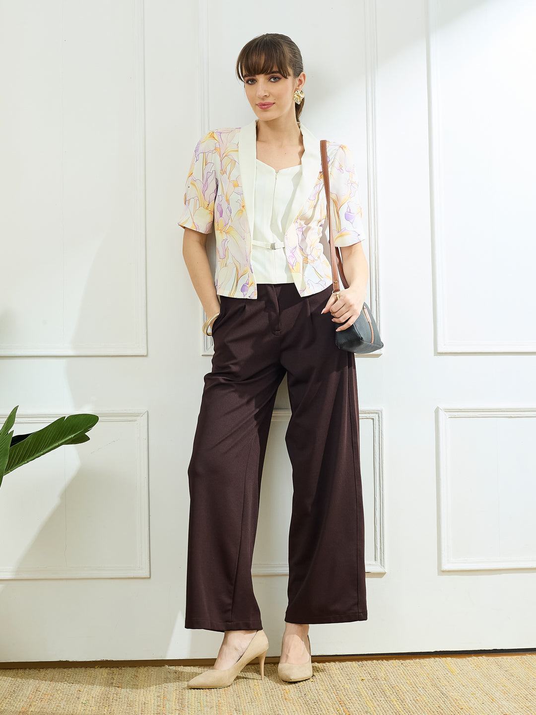 Latin Quarters Women's White Half Sleeves V-Neck Casual Printed Top