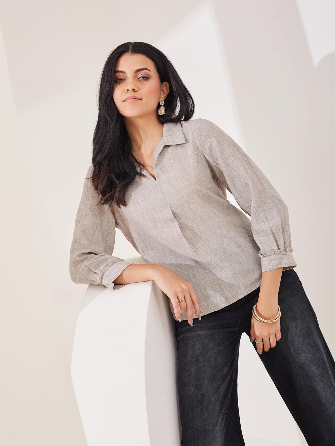 Latin Quarters Women's Grey Solid 3/4th Sleeve Collar Neck Casual Tunic