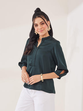 Latin Quarters Women's Green Solid 3/4th Sleeve Mandarin Neck Casual Top