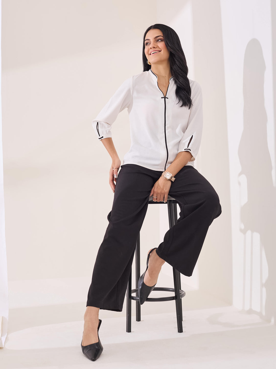 Latin Quarters Women's White Solid 3/4th Sleeve Mandarin Neck Casual Top