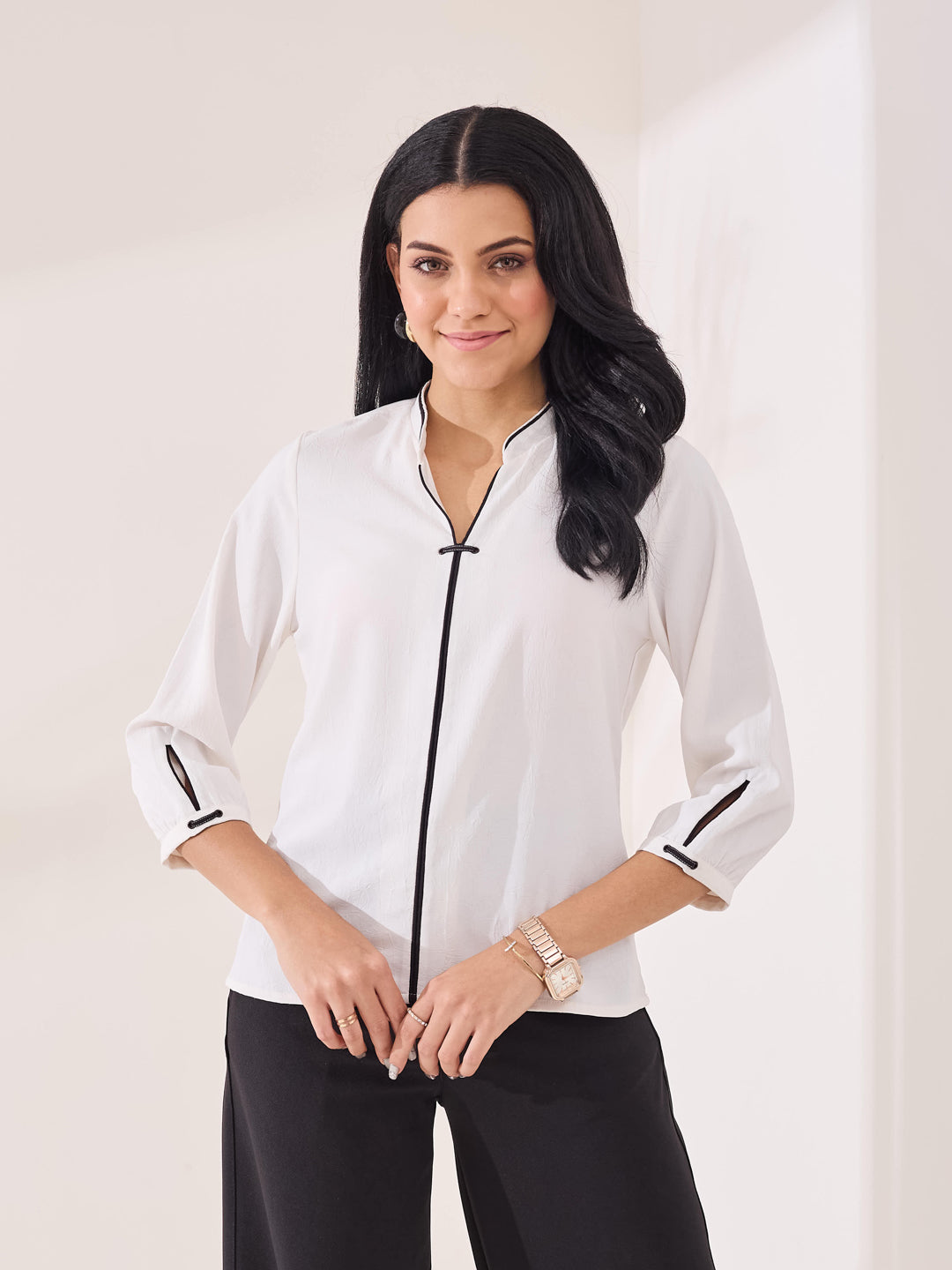 Latin Quarters Women's White Solid 3/4th Sleeve Mandarin Neck Casual Top