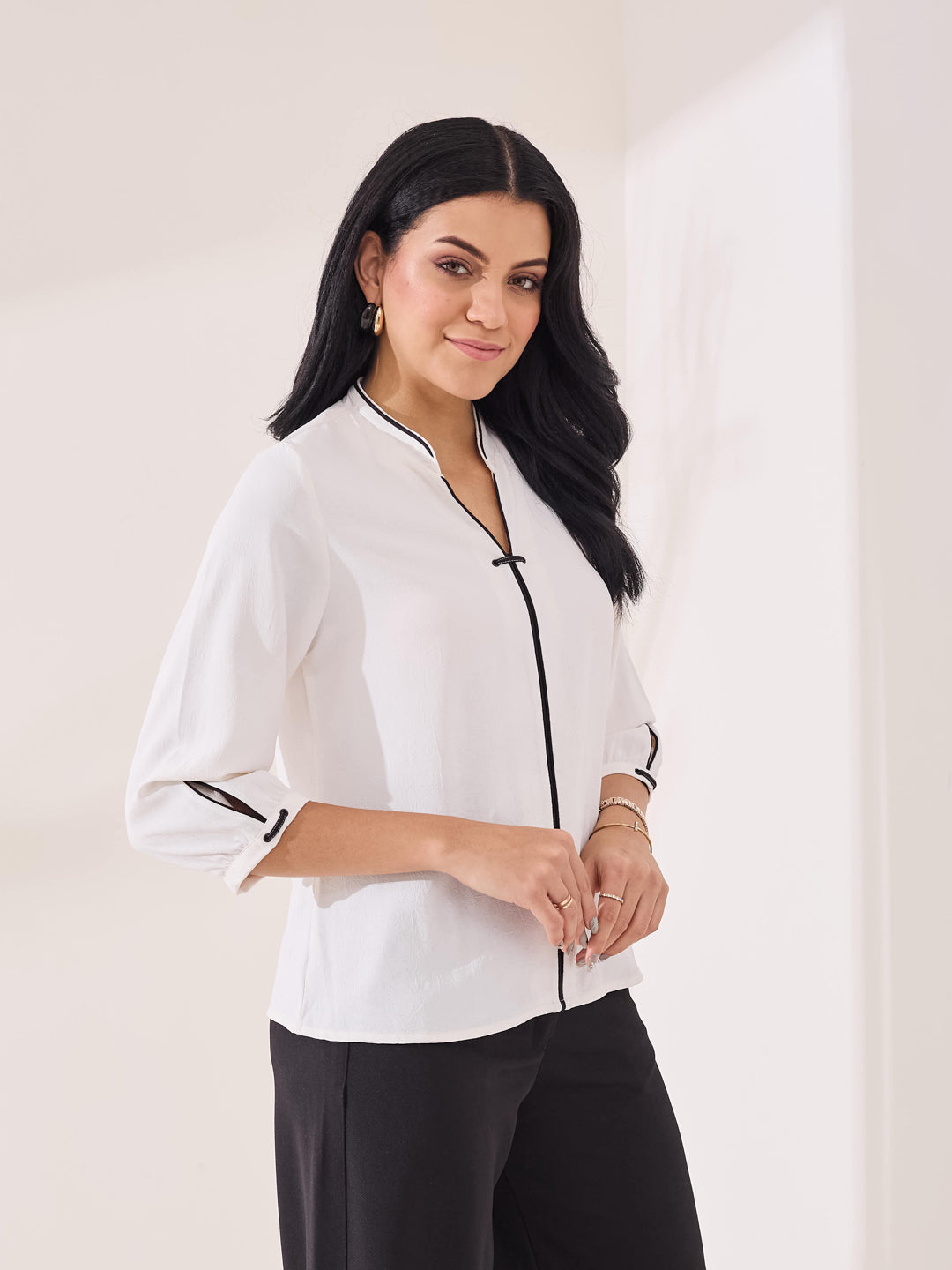 Latin Quarters Women's White Solid 3/4th Sleeve Mandarin Neck Casual Top