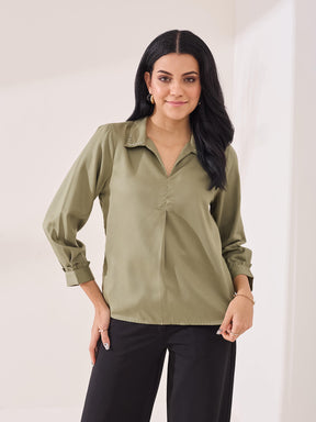 Latin Quarters Women's Green Solid 3/4th Sleeve Collar Neck Casual Tunic