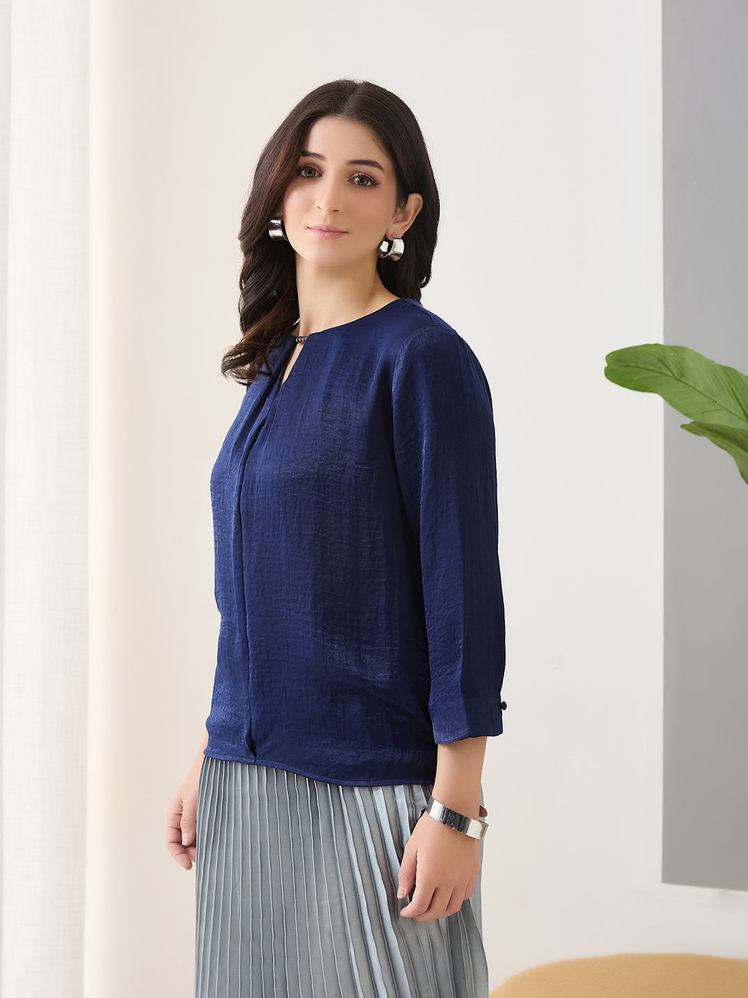 Latin Quarters Women Blue Solid 3/4th Sleeves Round Neck Casual Top