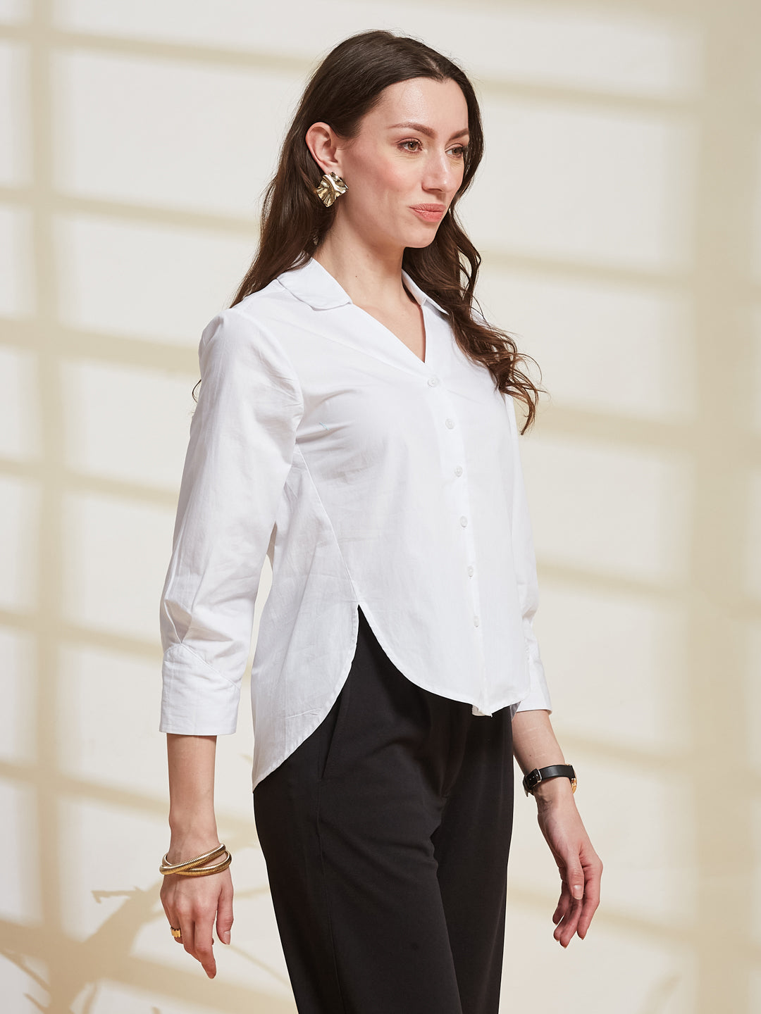Latin Quarters Women's White Solid Spread Collar 3/4Th Sleeve Casual Shirt