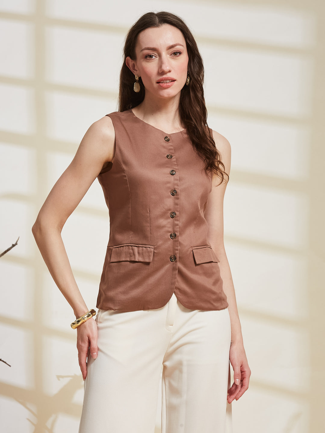 Latin Quarters Women's Brown Solid Round Neck Sleeveless Casual Waiscoat