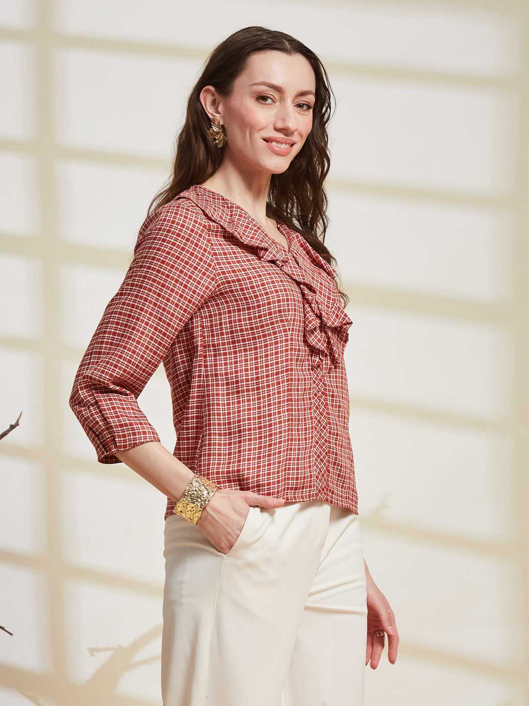 Latin Quarters Women's Red Checkered V-Neck 3/4Th Sleeve Casual Top