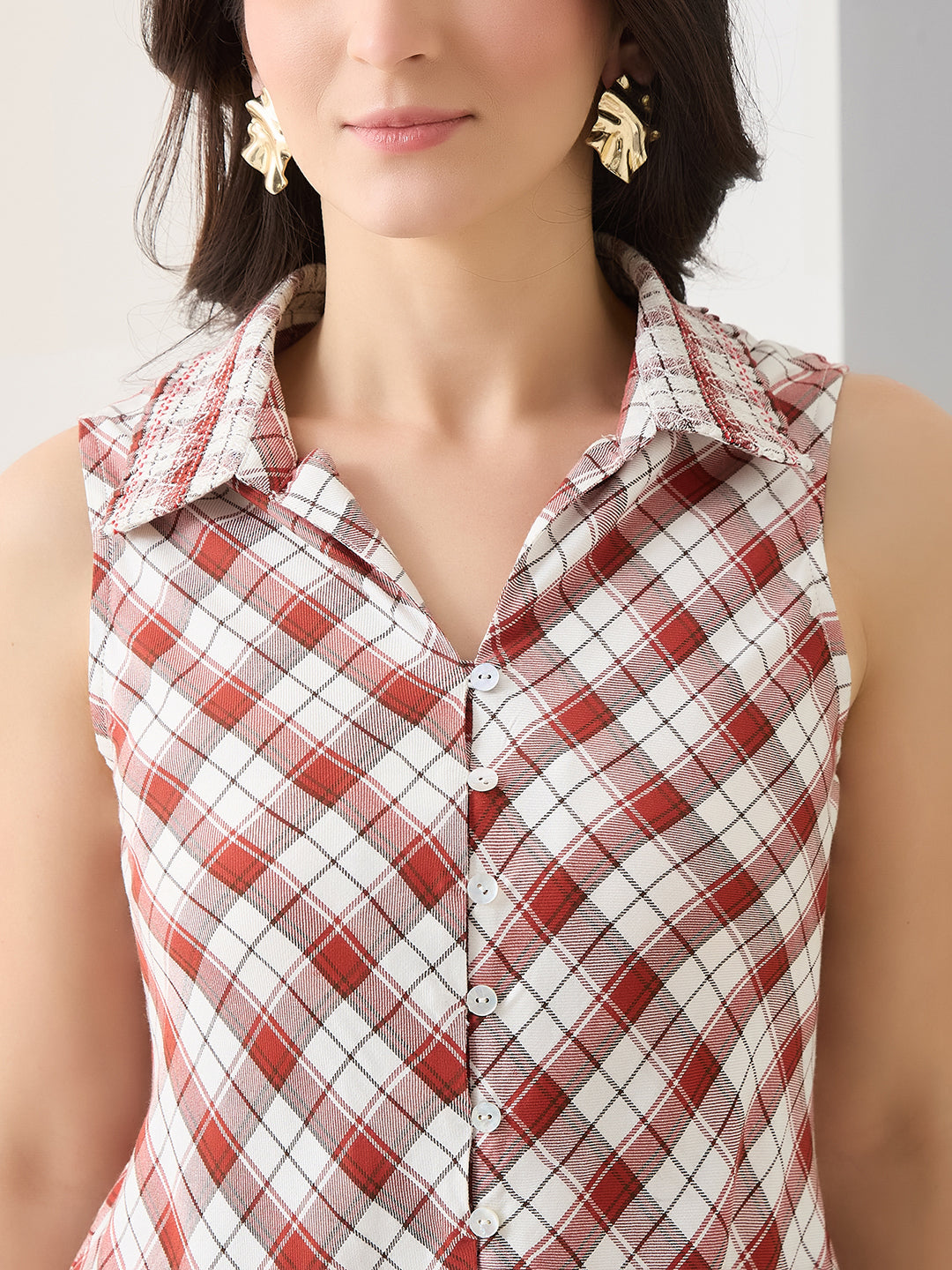 Latin Quarters Women Red Checks Sleeveless Casual Shirt