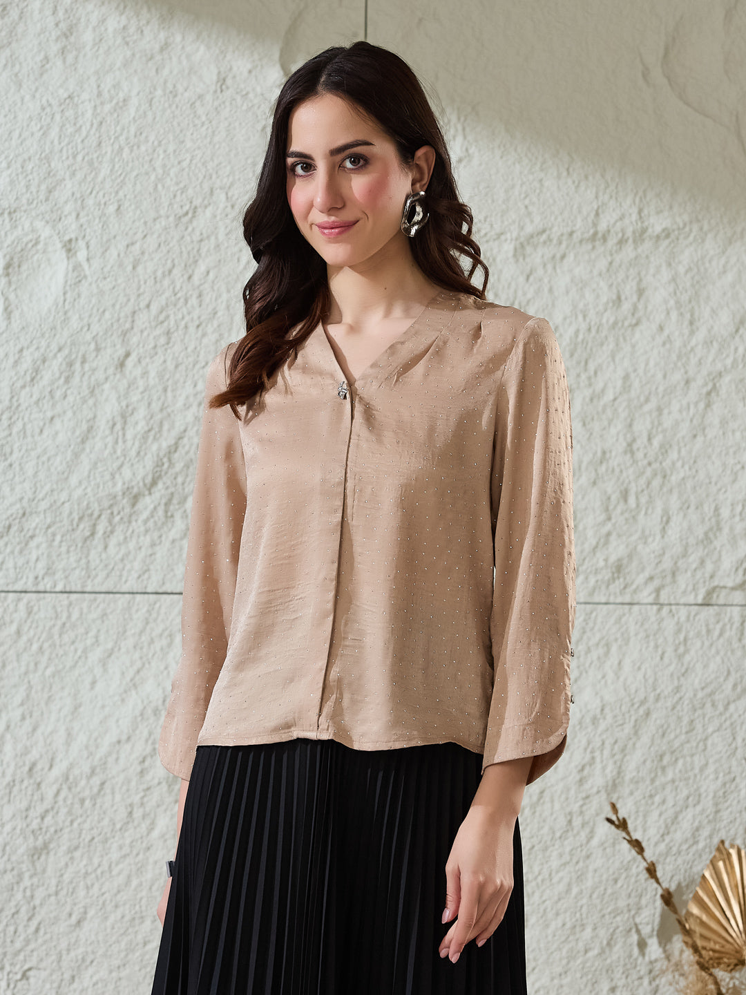Latin Quarters Women's Beige Self Design 3/4Th Sleeves V-Neck Casual Top