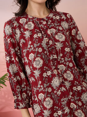 Latin Quarters Women's Maroon Printed Mandarin Neck 3/4th Sleeves Casual Top