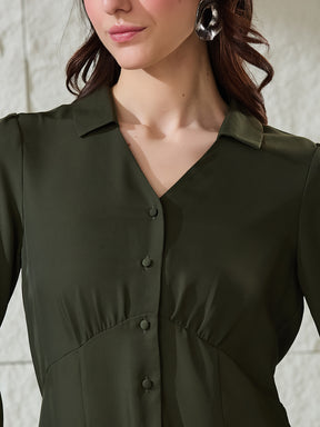 Latin Quarters Women's Green Solid Full Sleeves Collared Casual Shirt