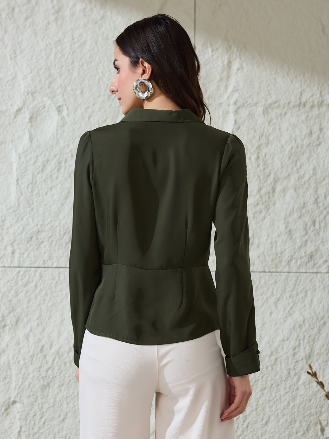 Latin Quarters Women's Green Solid Full Sleeves Collared Casual Shirt