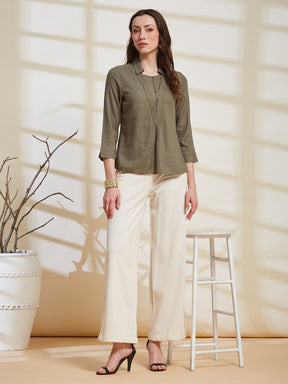 Latin Quarters Women's Olive Solid Collared 3/4Th Sleeve Casual Top