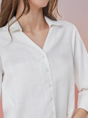 Latin Quarters Women's White Solid 3/4th Sleeve Collar Neck Casual Shirt