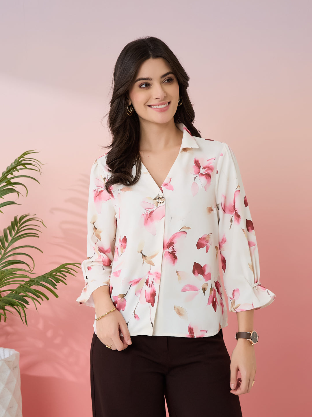Latin Quarters Women's White Printed Collar Neck 3/4th Sleeves Casual Top