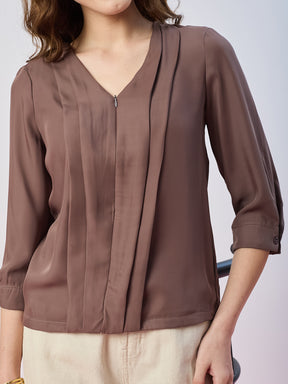 Latin Quarters Women's Brown Solid 3/4th Sleeves V-Neck Casual Top